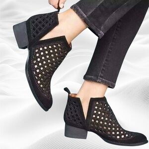 Jeffrey Campbell Black Suede‎ Leather Taggart Bootie Open Weave Lattice 7.5